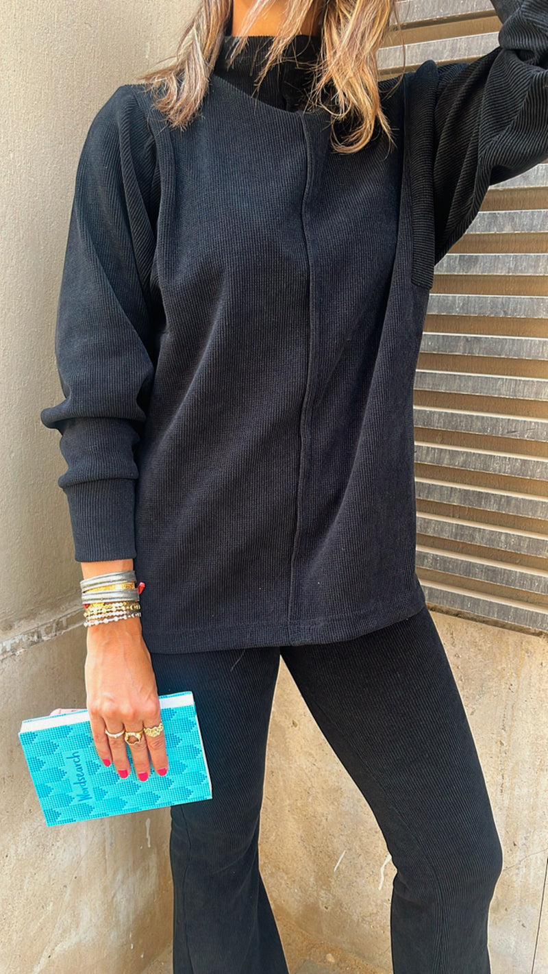 Black City Middle Line Ribbed Set