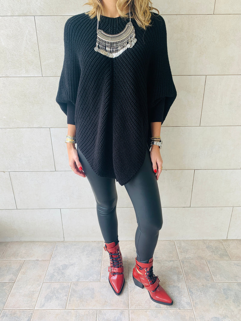 Black Cable V Poncho