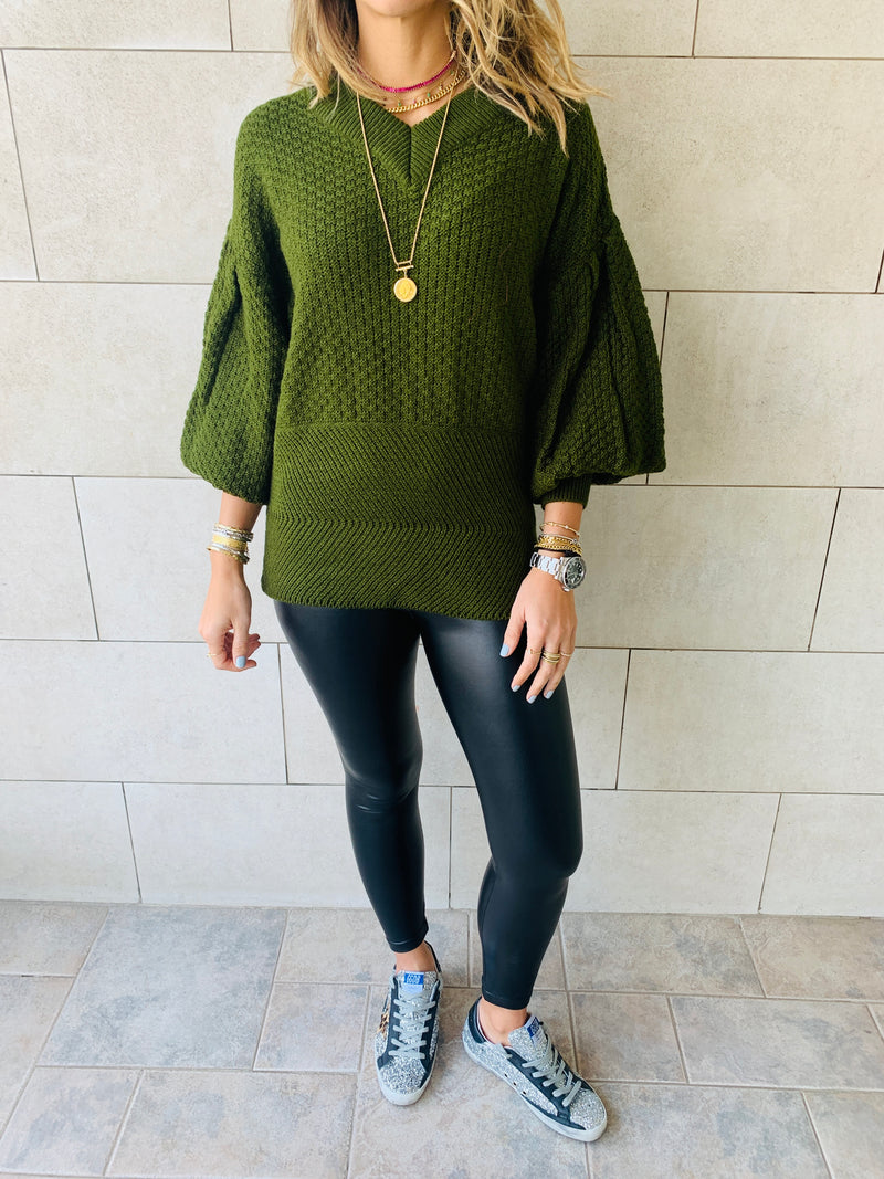 Olive Sparrow Pullover