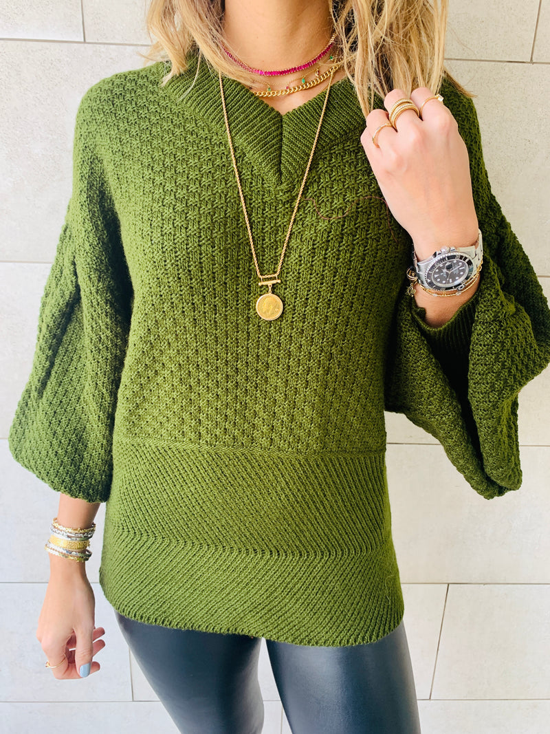 Olive Sparrow Pullover
