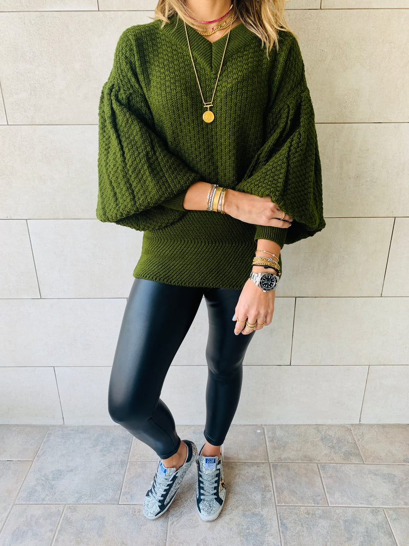 Olive Sparrow Pullover