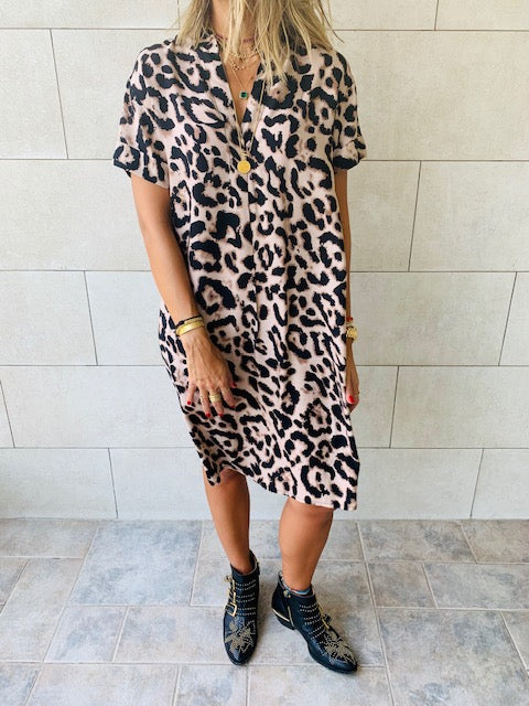 The Leo Smock