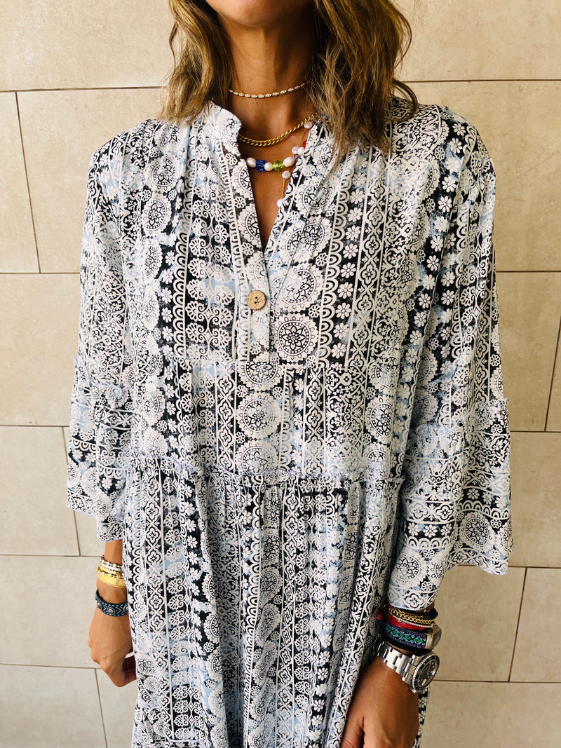 Black Savannah City Brunch Dress