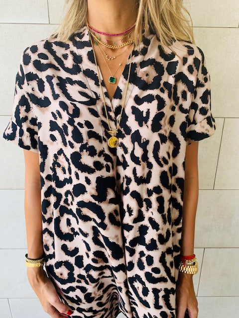 The Leo Smock