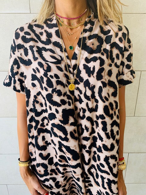 The Leo Smock