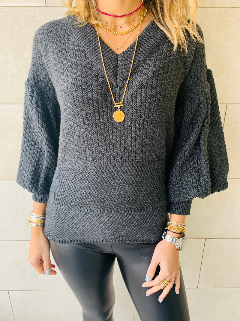Black Sparrow Pullover