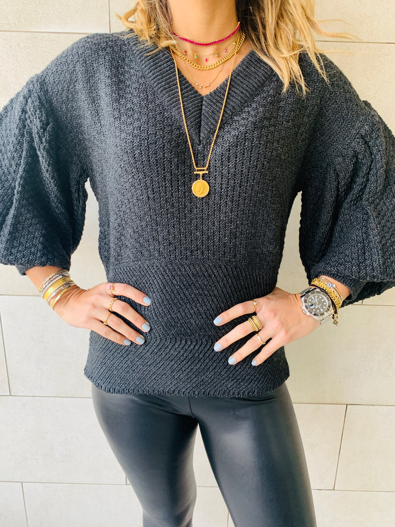 Black Sparrow Pullover