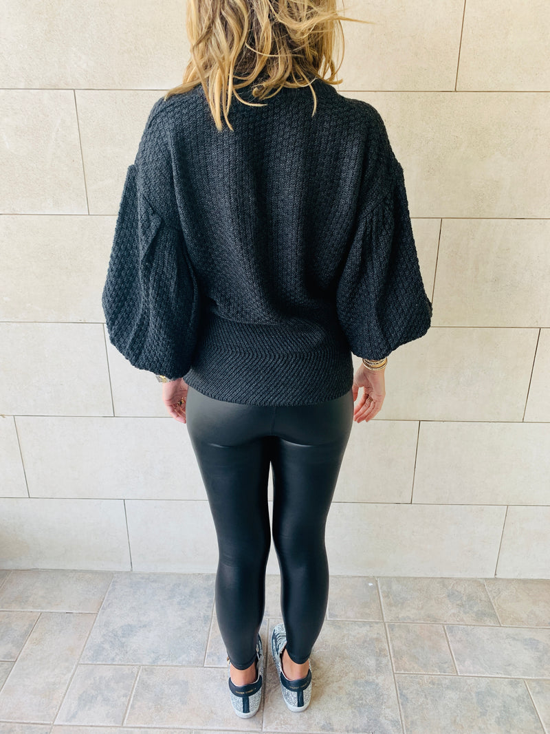 Black Sparrow Pullover