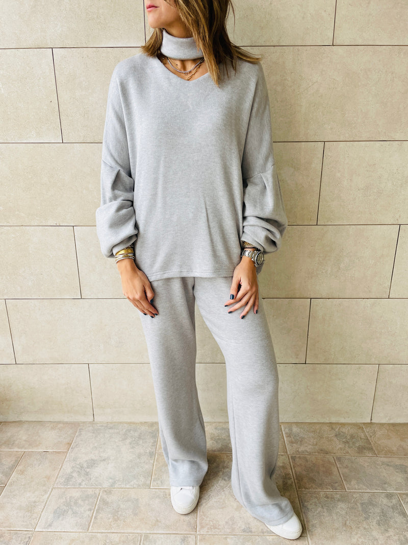 Grey Knit Travel Set