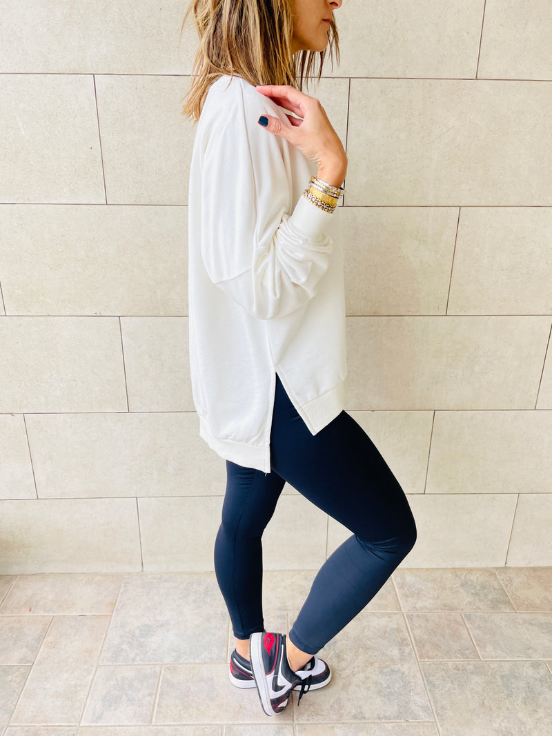 White Basic Sweatshirt