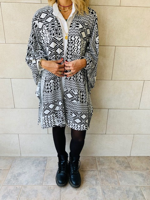 Monochrome Tribal Knit Kimono