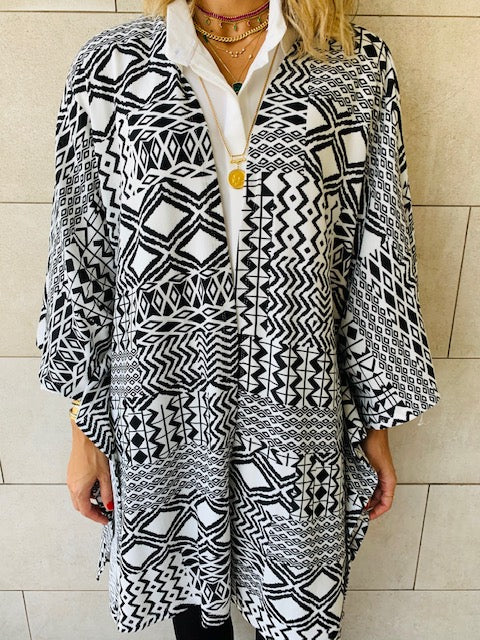 Monochrome Tribal Knit Kimono