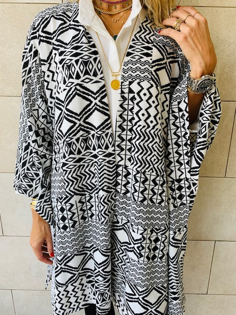 Monochrome Tribal Knit Kimono