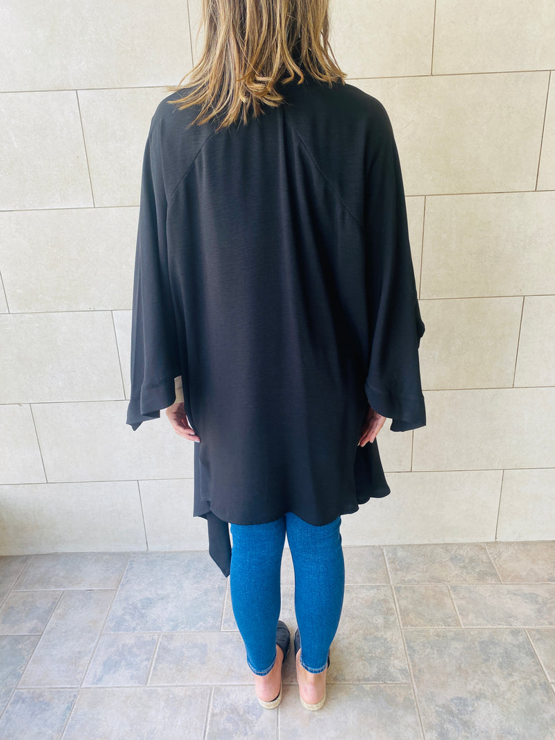 Black Waterfall Kimono