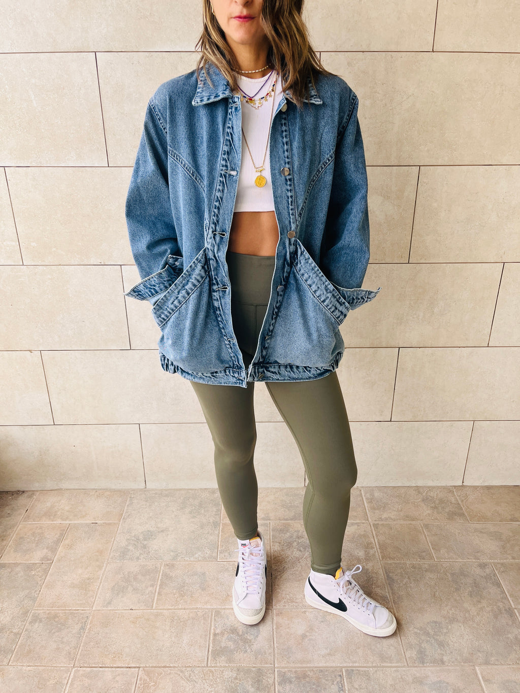 Blue Exaggerated Double Pocket Denim Jacket