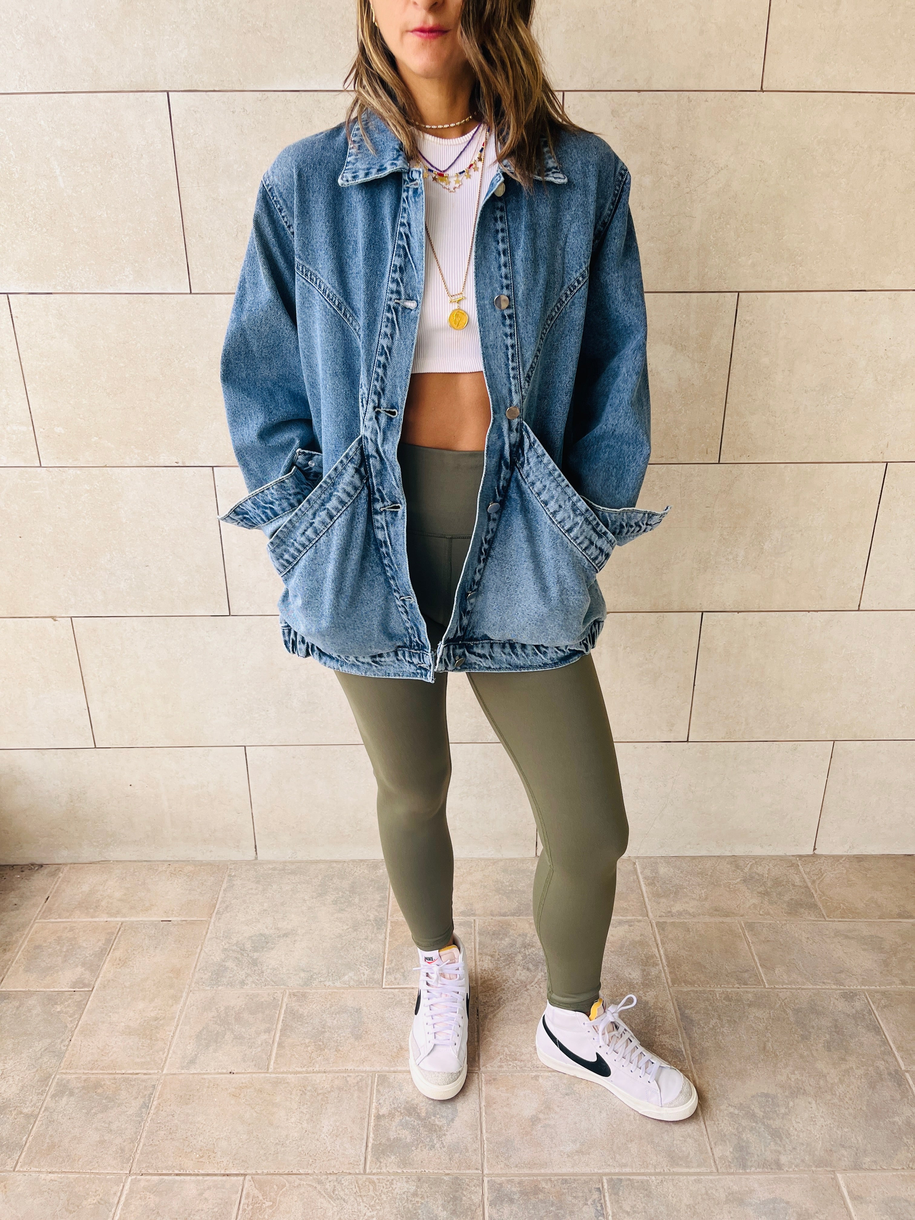 Blue Exaggerated Double Pocket Denim Jacket