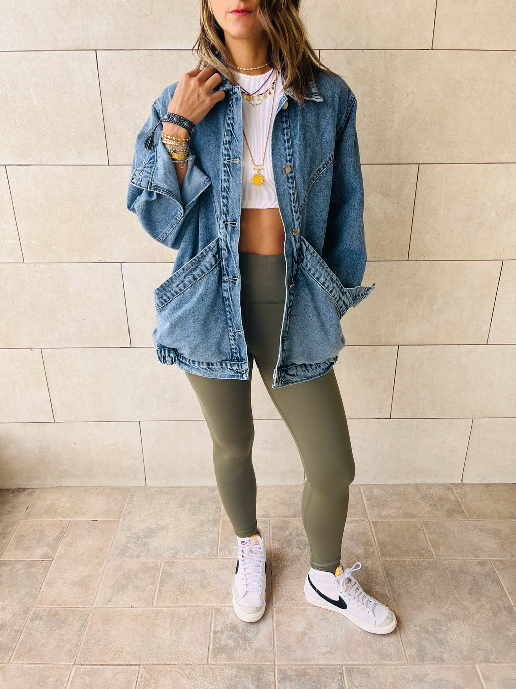 Blue Exaggerated Double Pocket Denim Jacket