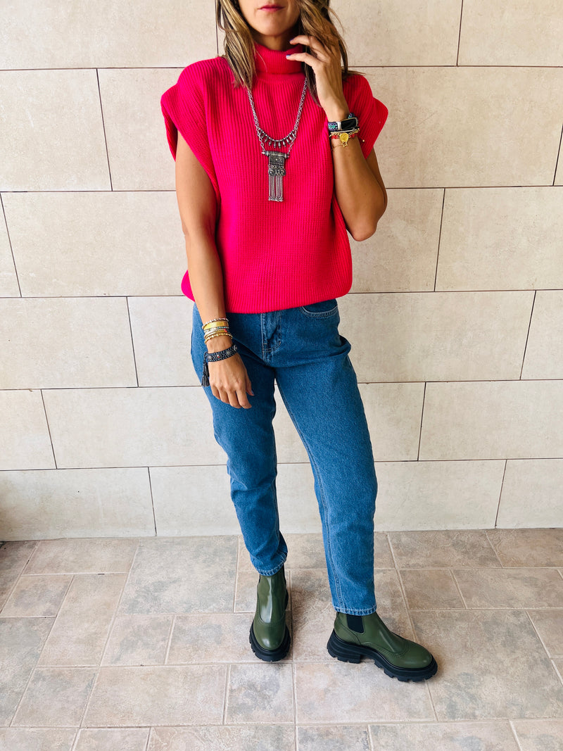 Fuchsia Sleeveless Knit Vest