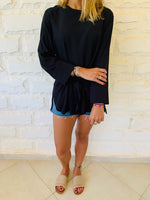 Black Tie Waist Top