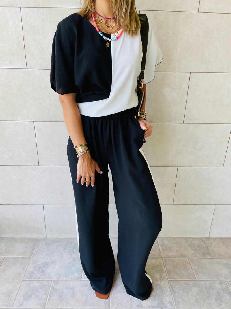 2 Piece Black Lightweight Set