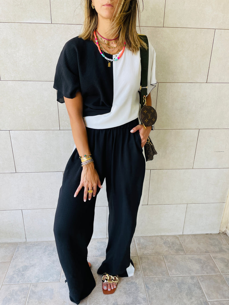 2 Piece Black Lightweight Set