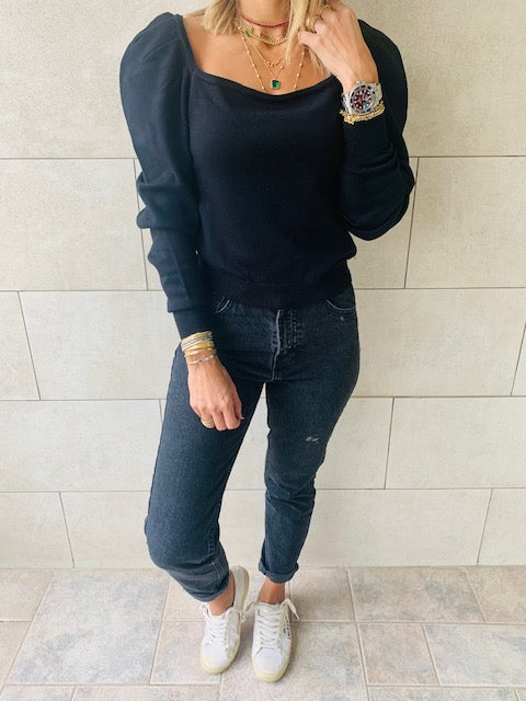 Black Flounce Knit