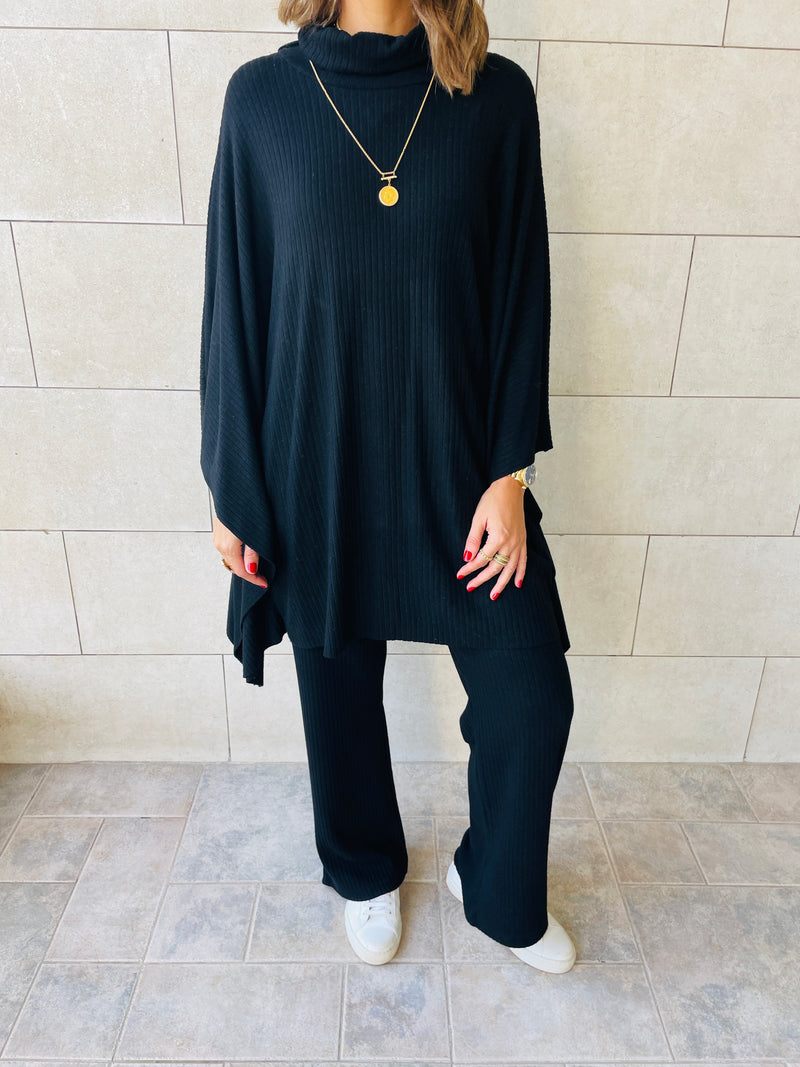 Black Poncho Set