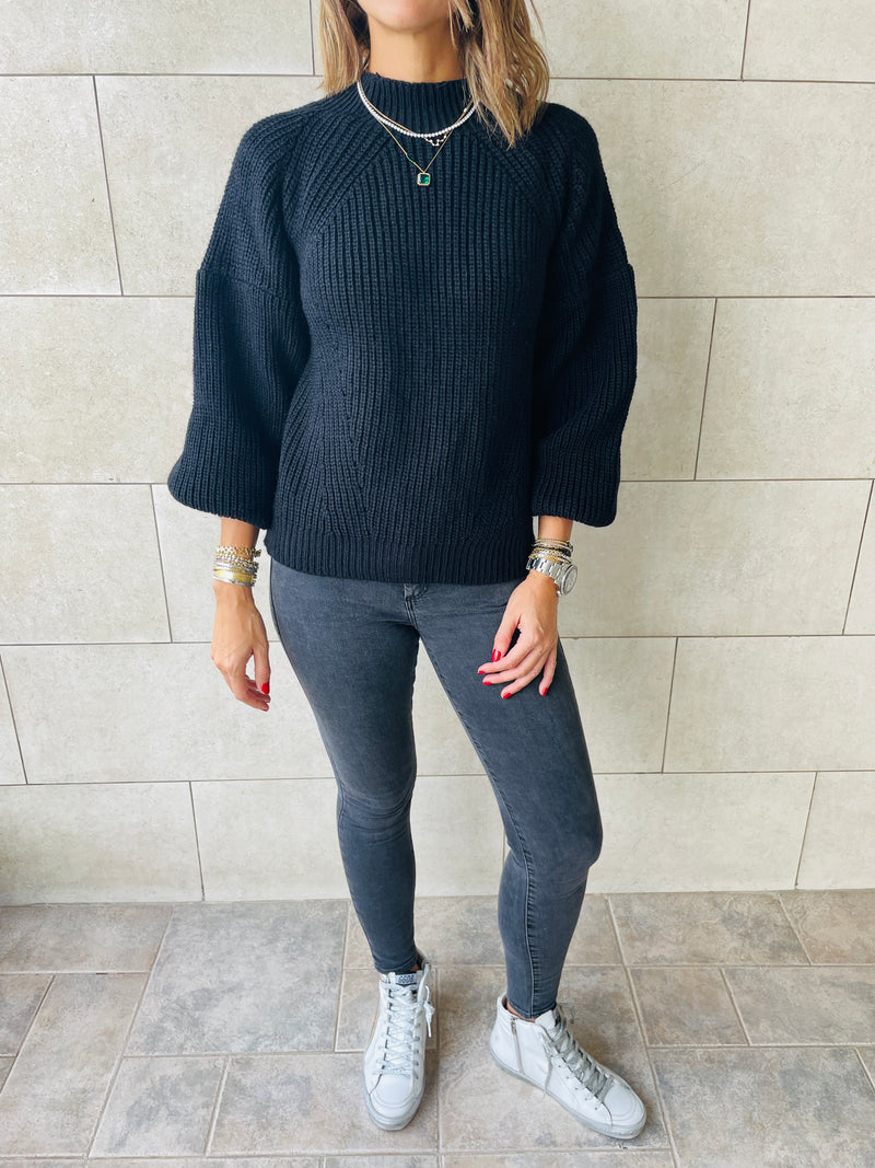 Black Blossom Pullover
