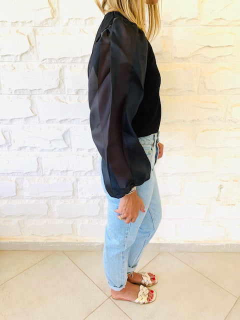 Black Out & About Top
